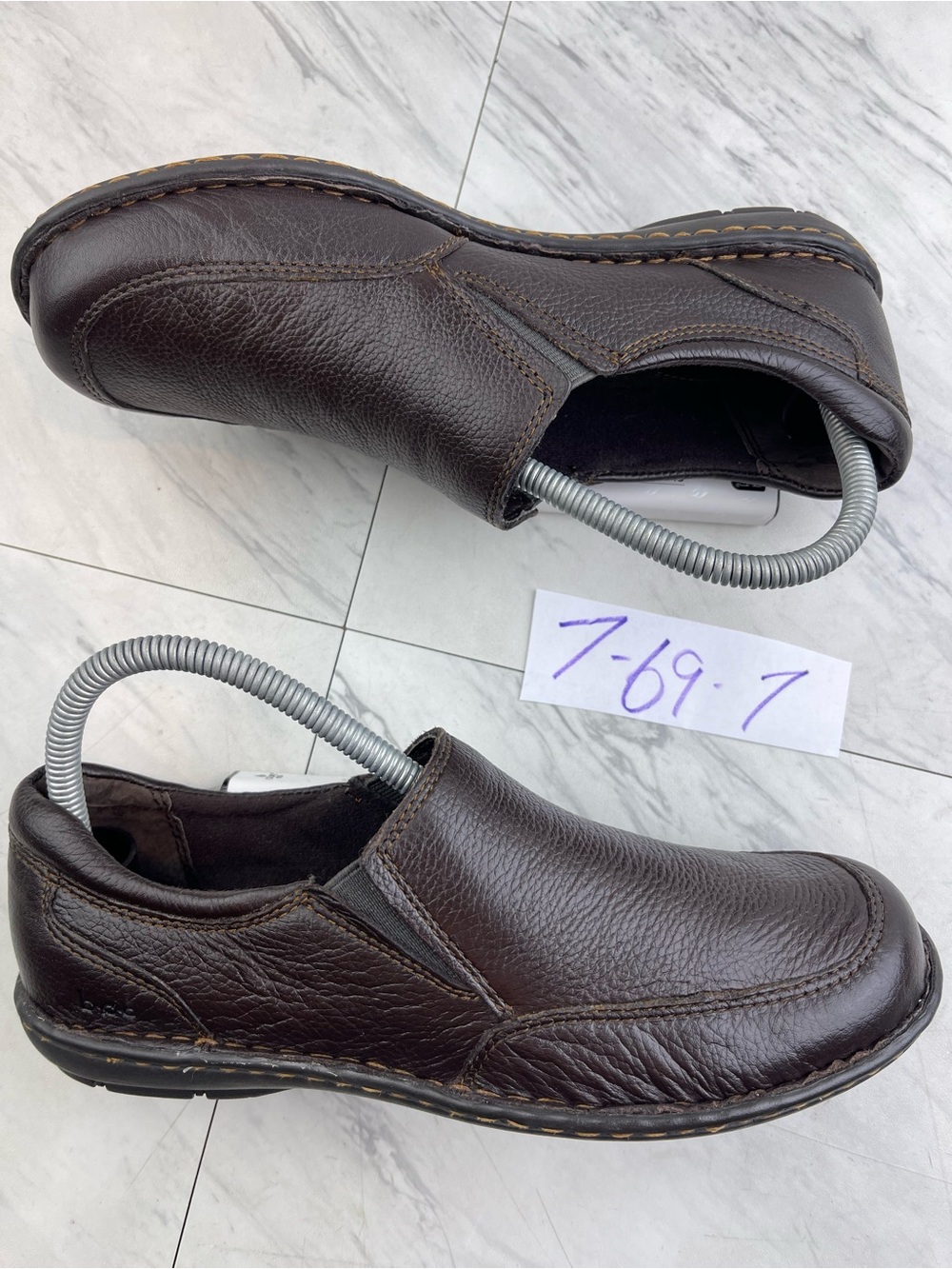 Box born women’s 7 brown leather slip on loafer shoes c09423